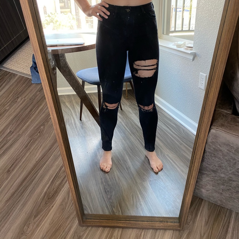 Topshop Jamie distressed black jeans